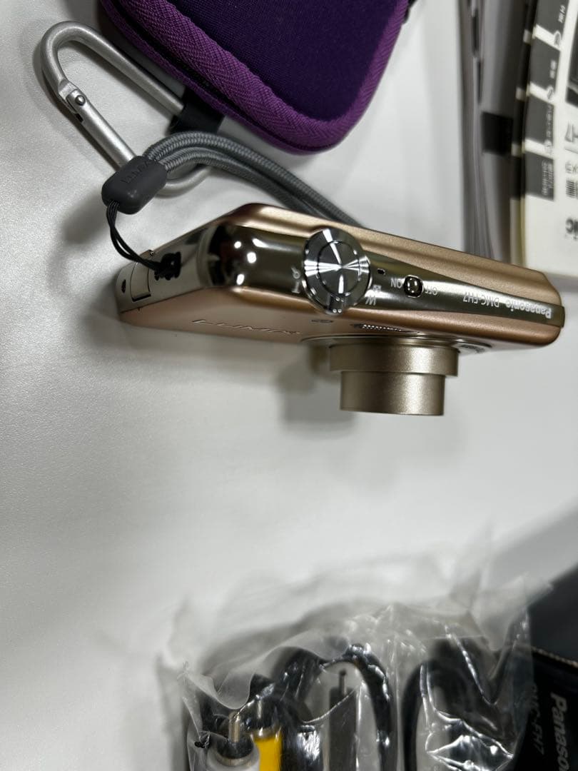 Panasonic LUMIX DMC-FH7 デジタルカメラ ゴールド