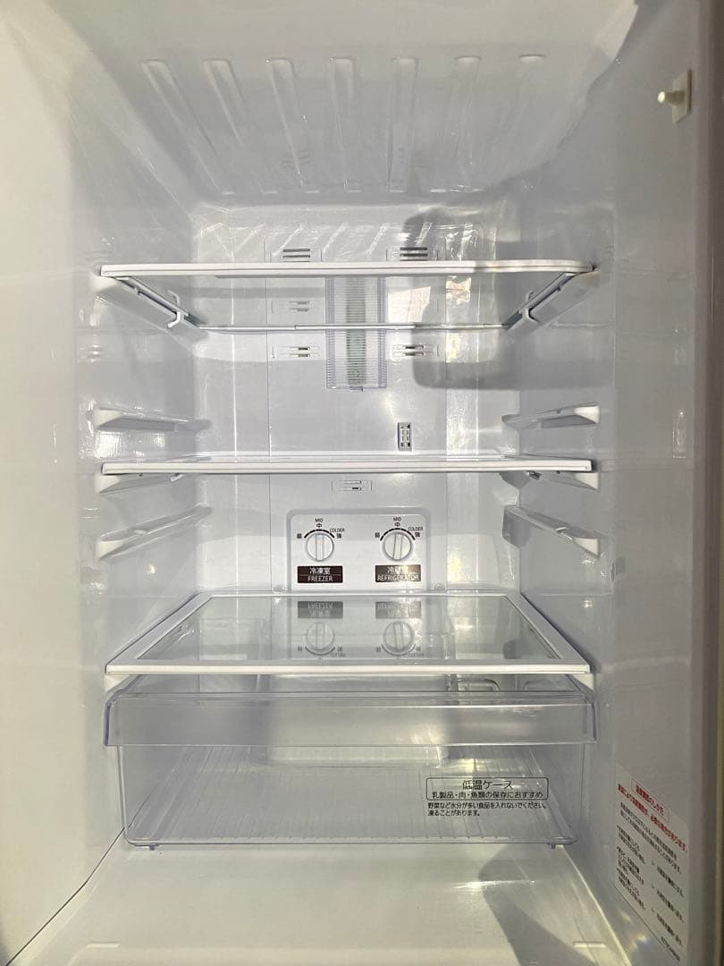 三菱　ノンフロン冷凍冷蔵庫　MR-P15E-S1 2020年製　146L