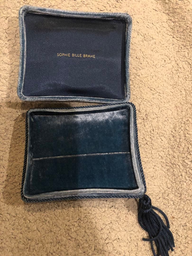 SOPHIE BILLE BRAHE ネイビー ベルベットポーチ - メルカリ