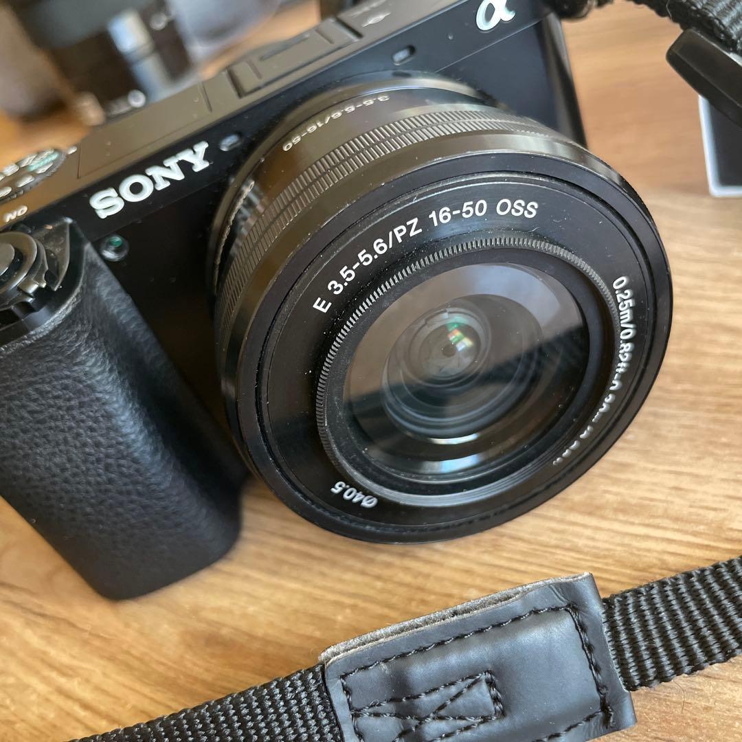 ⭐️SONY a6100➕カメラケース➕ワイヤレスイヤホン➕スマホスタンド