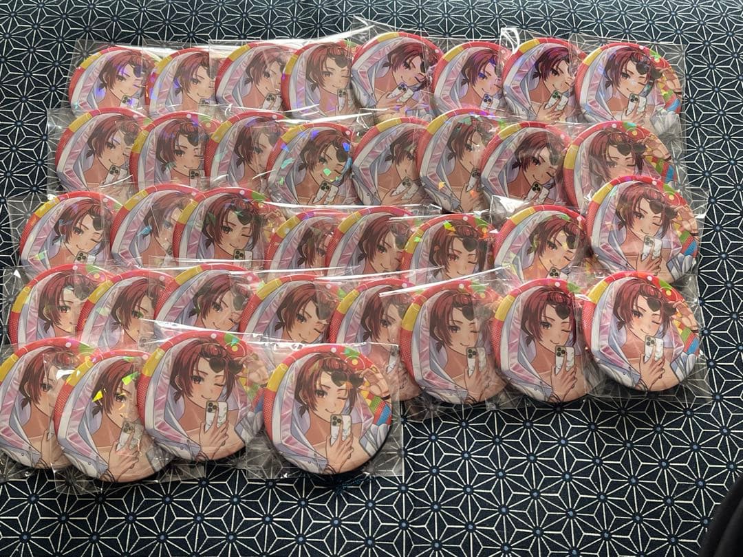 りうら 夏大将 缶バッジ 36点 いれいす りうら 缶バッジ 夏大将 - メルカリ