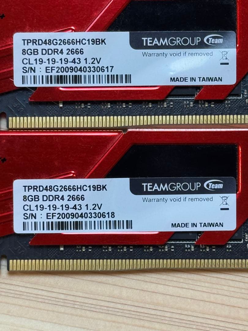 TEAMGROUP 8GB DDR4 2666MHz メモリ (8GBx2枚)