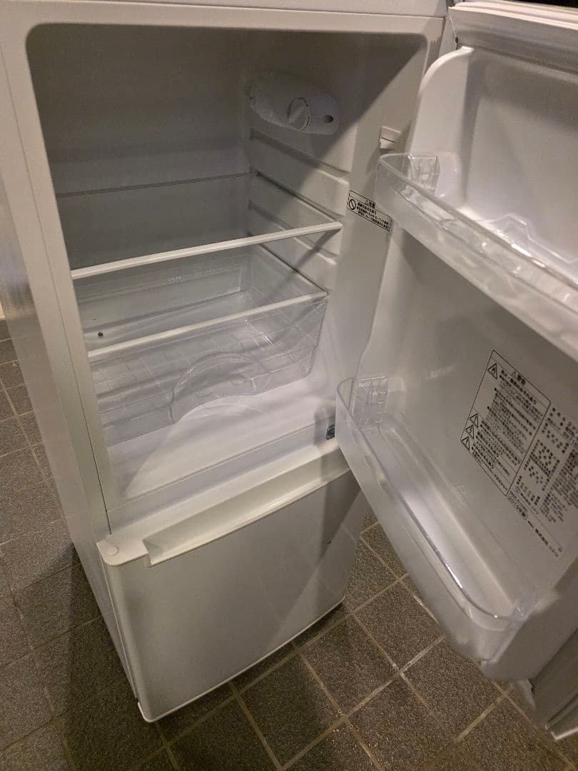 ニトリ　冷蔵庫　２０１９（引き取りのみ）