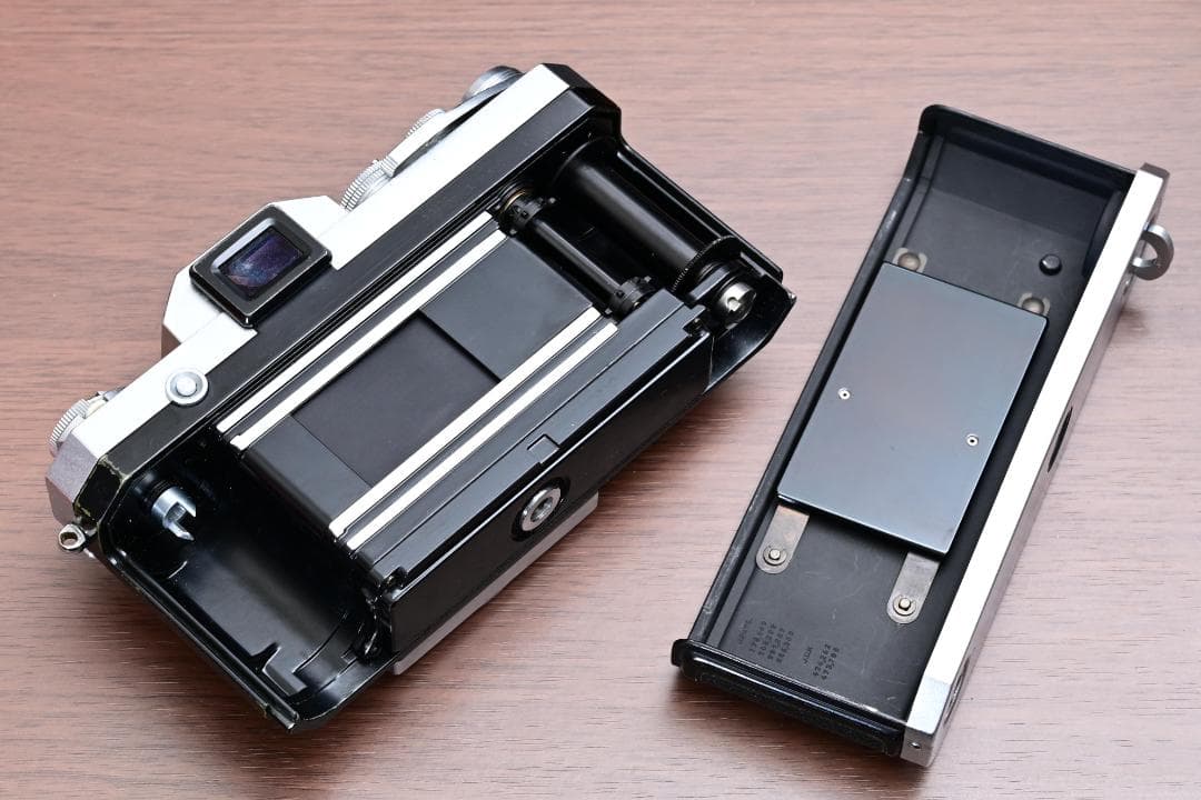 Nikon F ボディ　640万台