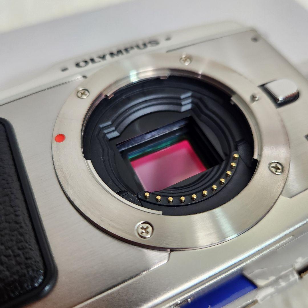 【写ルンです感覚のコンデジ】OLYMPUS PEN E-P1 24mm