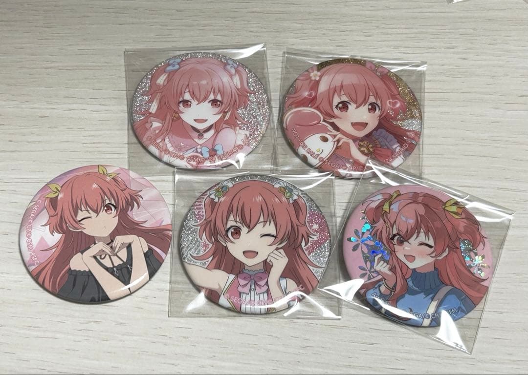 プロセカ 桃井愛莉 缶バッジ サンリオ - メルカリ