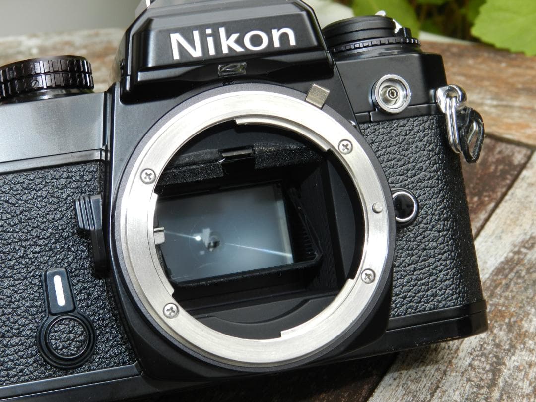 即撮影可　NIKON FE NIKKOR-H 50mm f/2 一眼レフカメラ