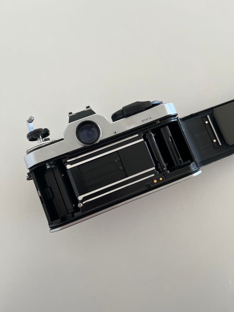 【完動品】Nikon FE2 フィルムカメラ