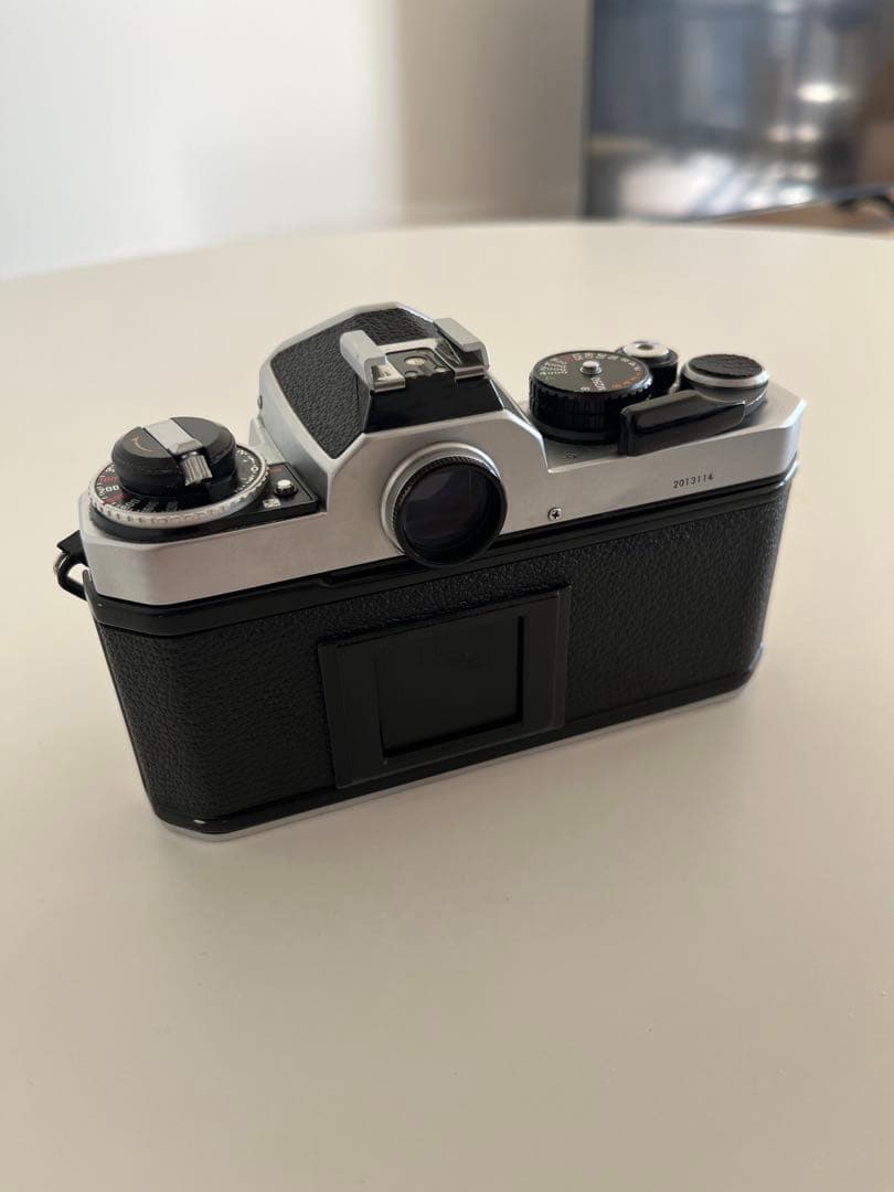 【完動品】Nikon FE2 フィルムカメラ
