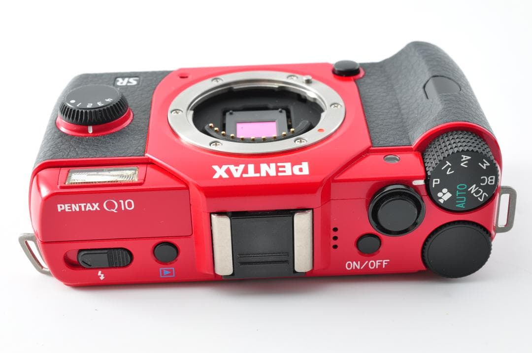 PENTAX Q10 レッド 2個レンズ5-15㎜ 15-45mm 元箱付＃65