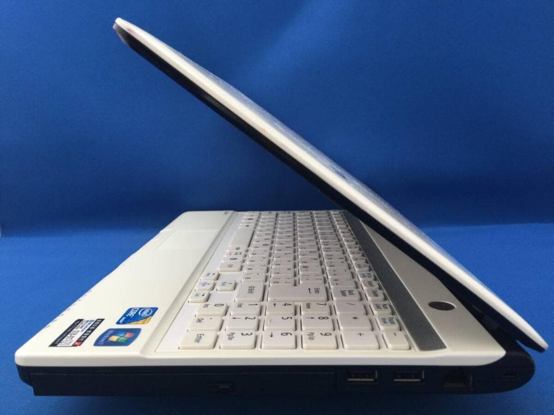 NEC LM750FS6W 13.3型液晶 コンパクト テンキ付きノートパソコン