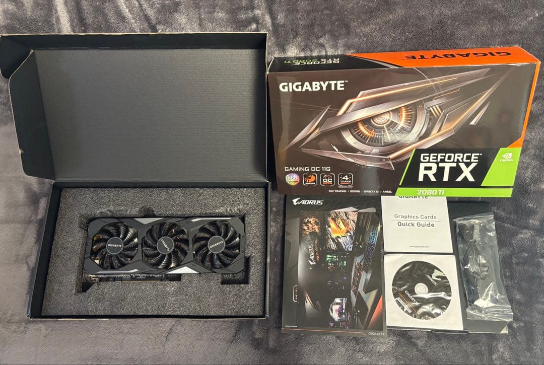 GIGABYTE GeForce RTX 2080 Ti グラフィックボード