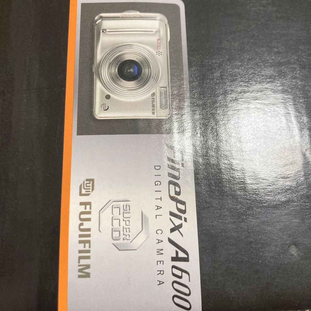 Fujifilm FinePix A600 デジタルカメラ