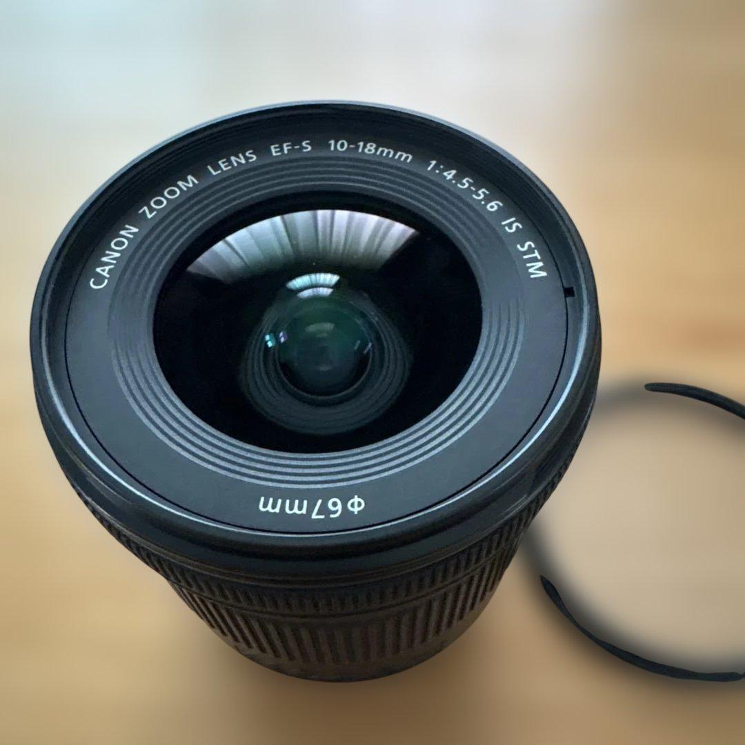 Canon EFS10-18mm F4.5-5.6 IS STM 広角レンズ