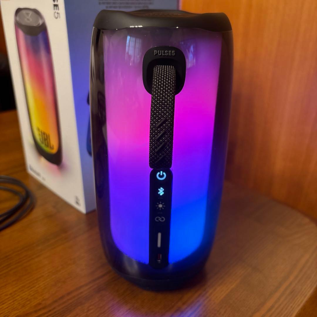 JBL by HARMAN PULSE5 Bluetooth スピーカー付属品