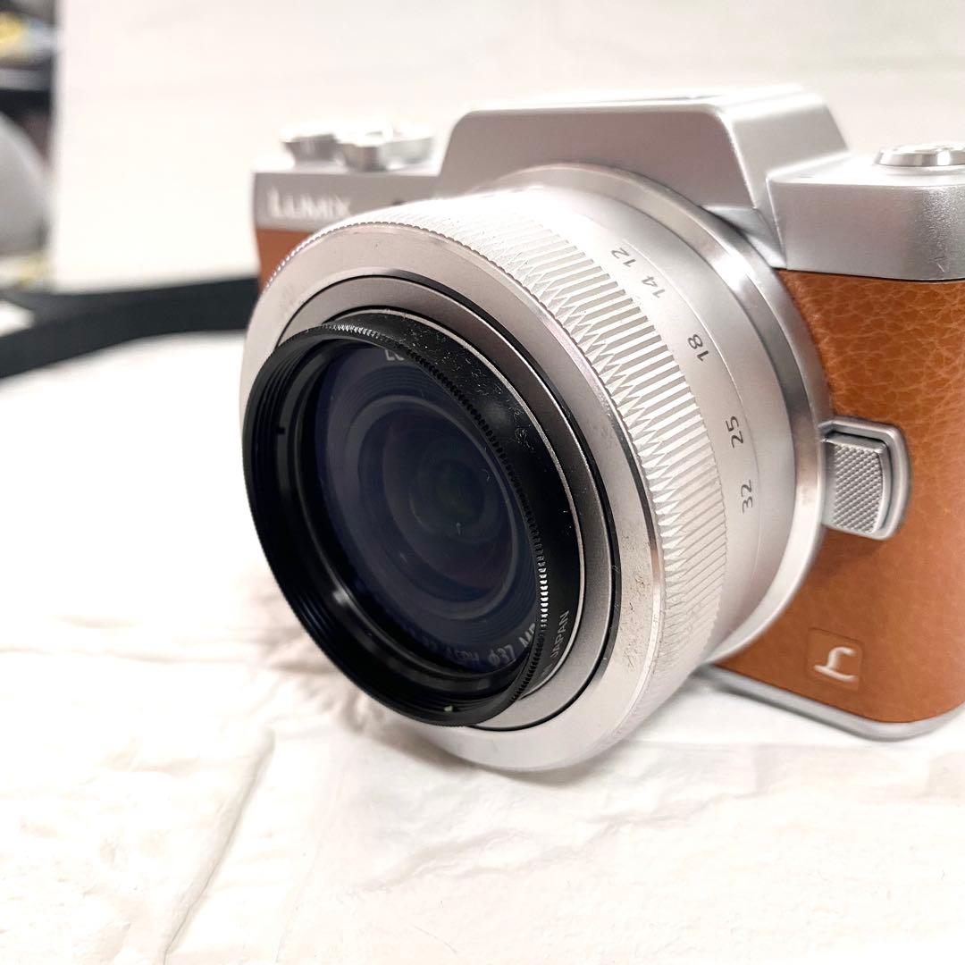 【美品】Panasonic LUMIX G ミラーレス一眼カメラ DMC-GF7