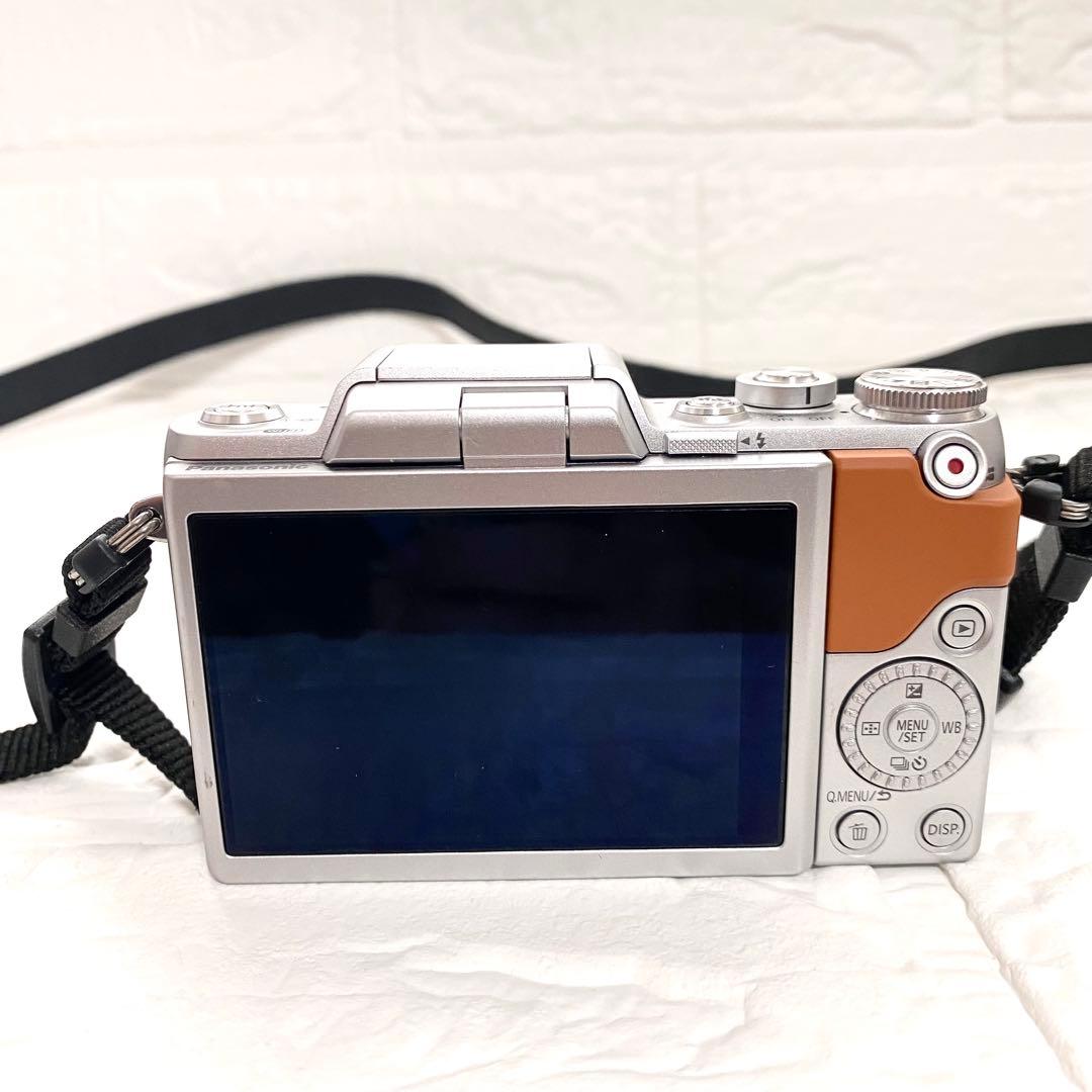 【美品】Panasonic LUMIX G ミラーレス一眼カメラ DMC-GF7