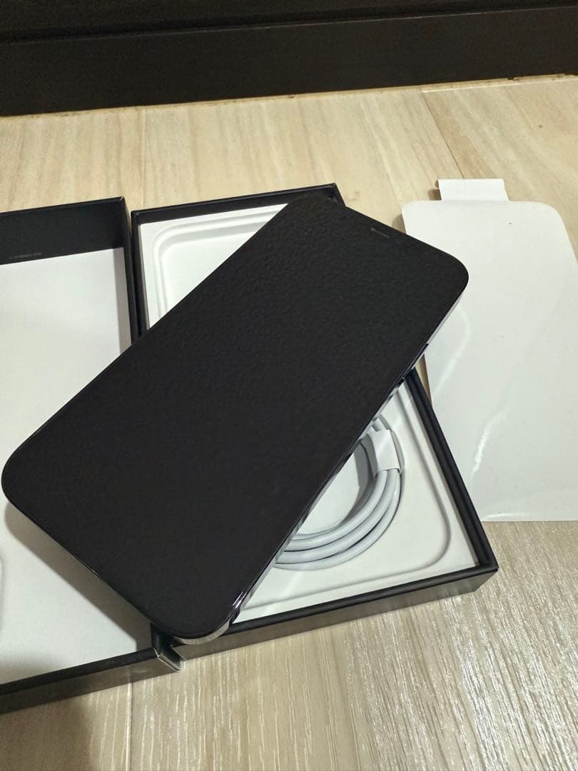 【極美品】アイフォン iPhone 12Pro ブルー 本体 128gb