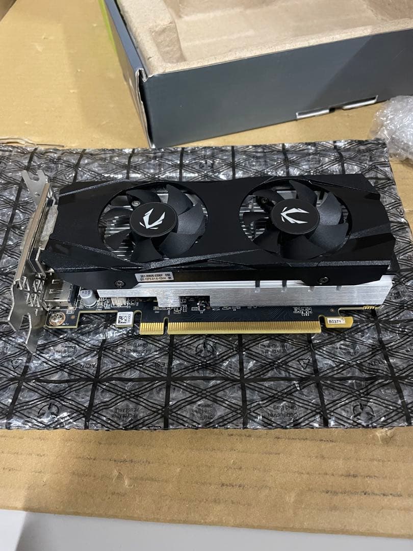 ZOTAC GeForce GTX 1650 グラフィックスボード