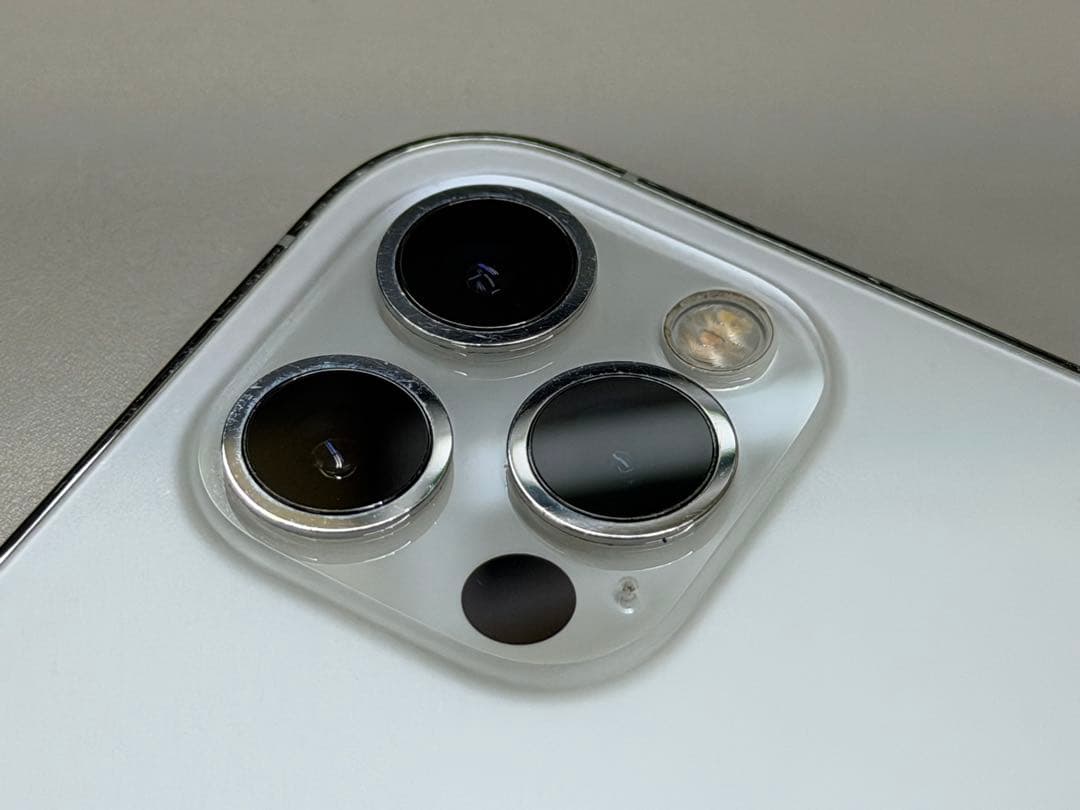 【美品】iPhone12Pro 512GB シルバー／動作良好・89％ 本体のみ