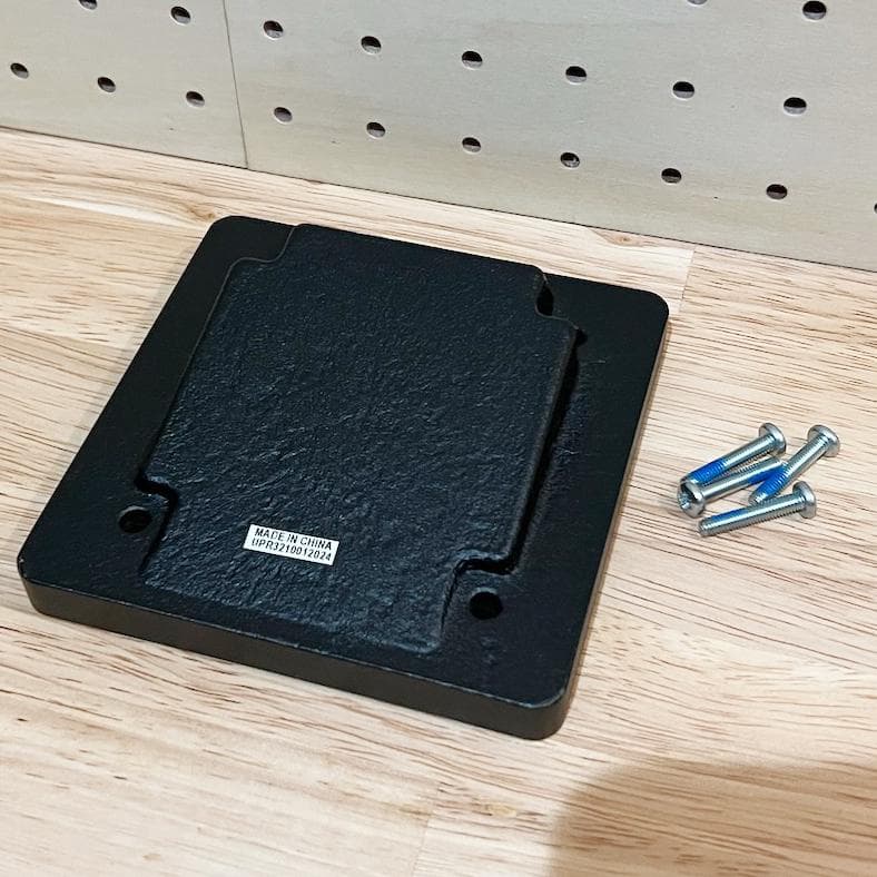 ハーマンミラー Ollin Laptop and Tablet Mount