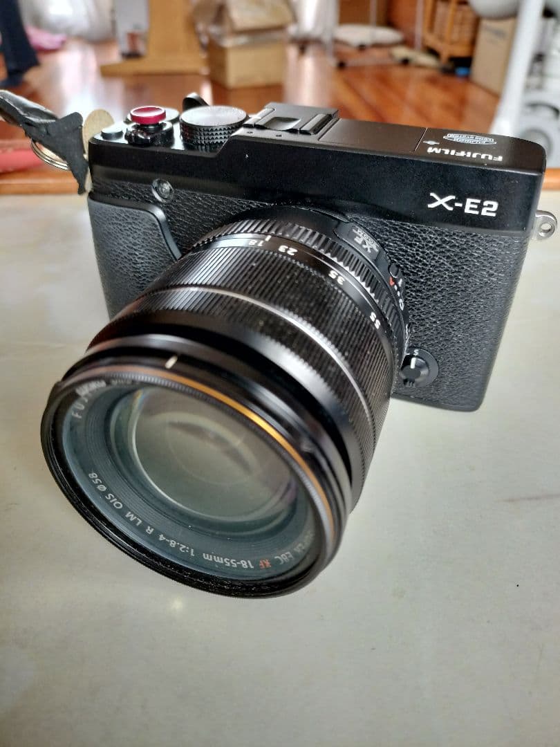 富士フィルム X-E2 ミラーレス一眼
