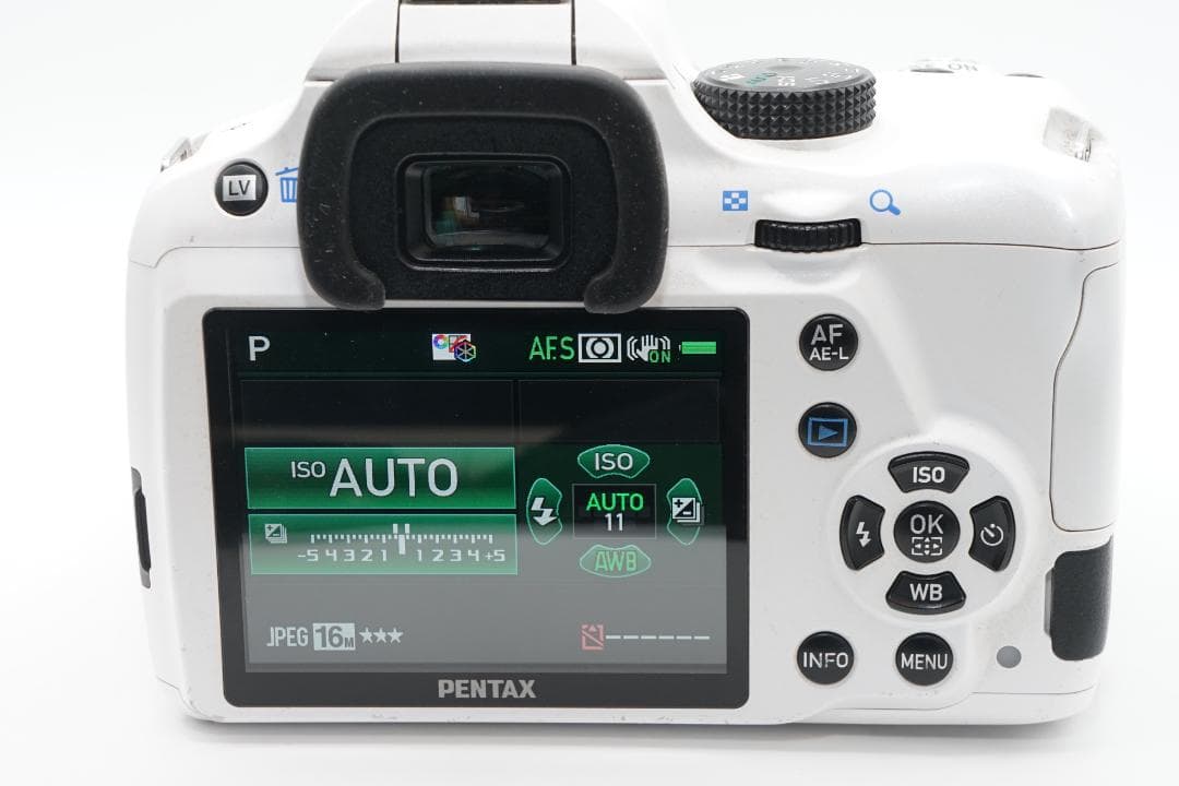 防滴仕様！PENTAX K-50ホワイト ダブルズームキット