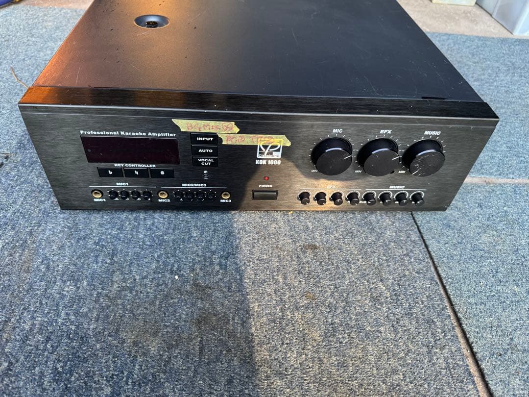 Kox 1000 プロフェッショナルカラオケアンプ Kox 1000 プロフェッショナルカラオケアンプ