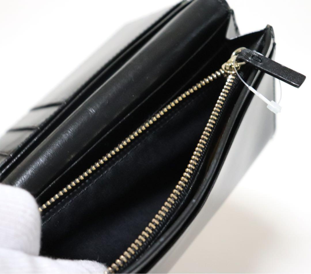 《ポールスミス》新品 ポケット多数 艶のある美しいレザー かぶせ式長財布