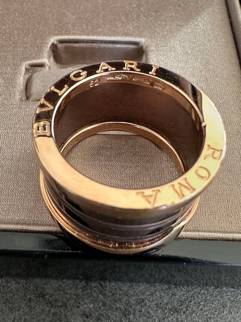 極美品 ブルガリ BVLGARI 4バンド ローマ リング K18 PG 52 - メルカリ
