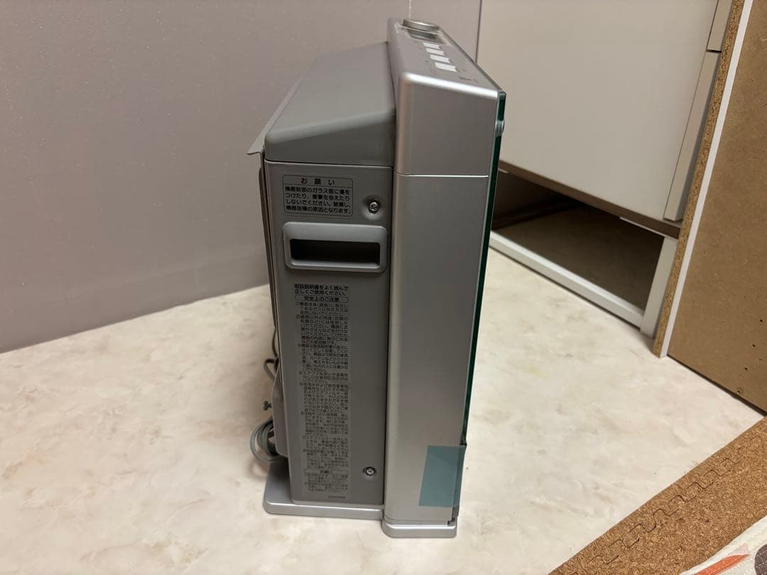 ノーリツガスファンヒーター ホワイト 3mガスホース、取扱説明書付き