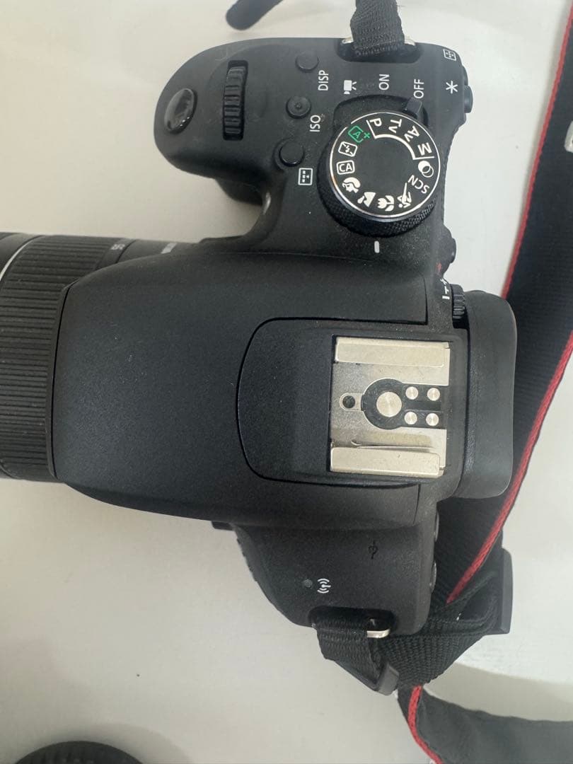 【美品】Canon デジタル一眼レフカメラ EOS Kiss X9i