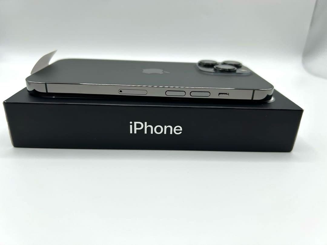 【新品未使用】iPhone 13 Pro 256GB グラファイト