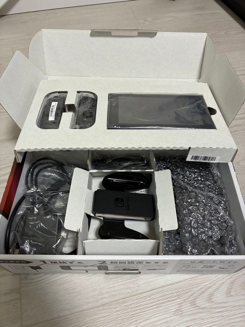 Nintendo Switch 本体（ニンテンドースイッチ）Joy-Conグレー Amazon.co.jp: Nintendo Switch 本体 (ニンテンドースイッチ) 【Joy