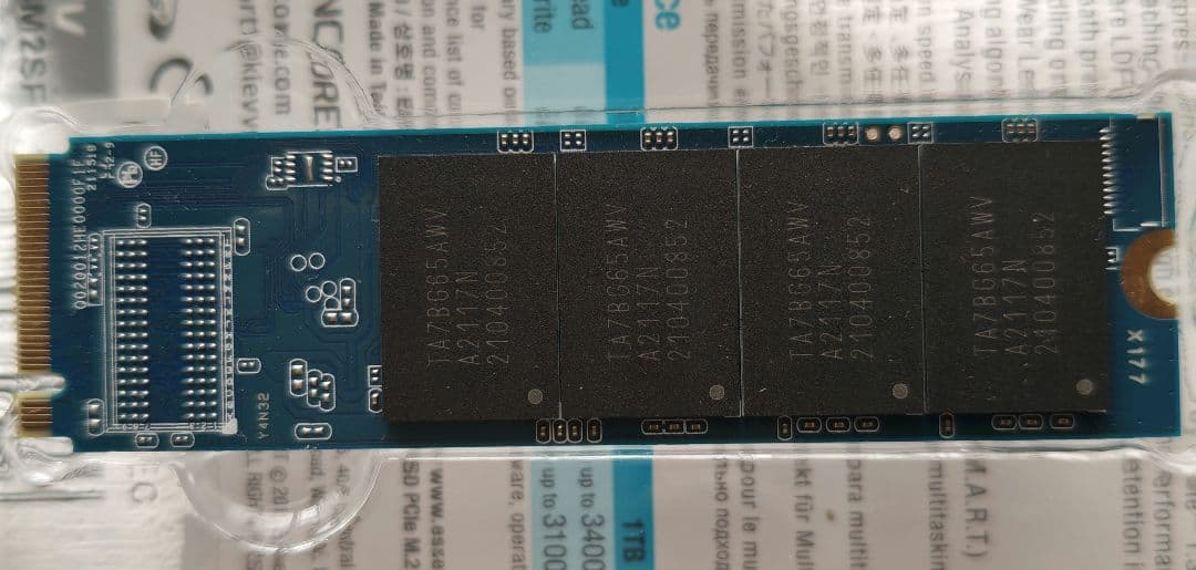 内蔵型SSD KLEVV CRAS C720 M.2 2TB SSD Gen3
