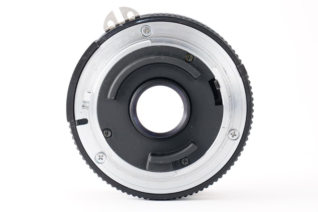 【極美品】Nikon Ai-s Nikkor 20mm F2.8 ニコン 402