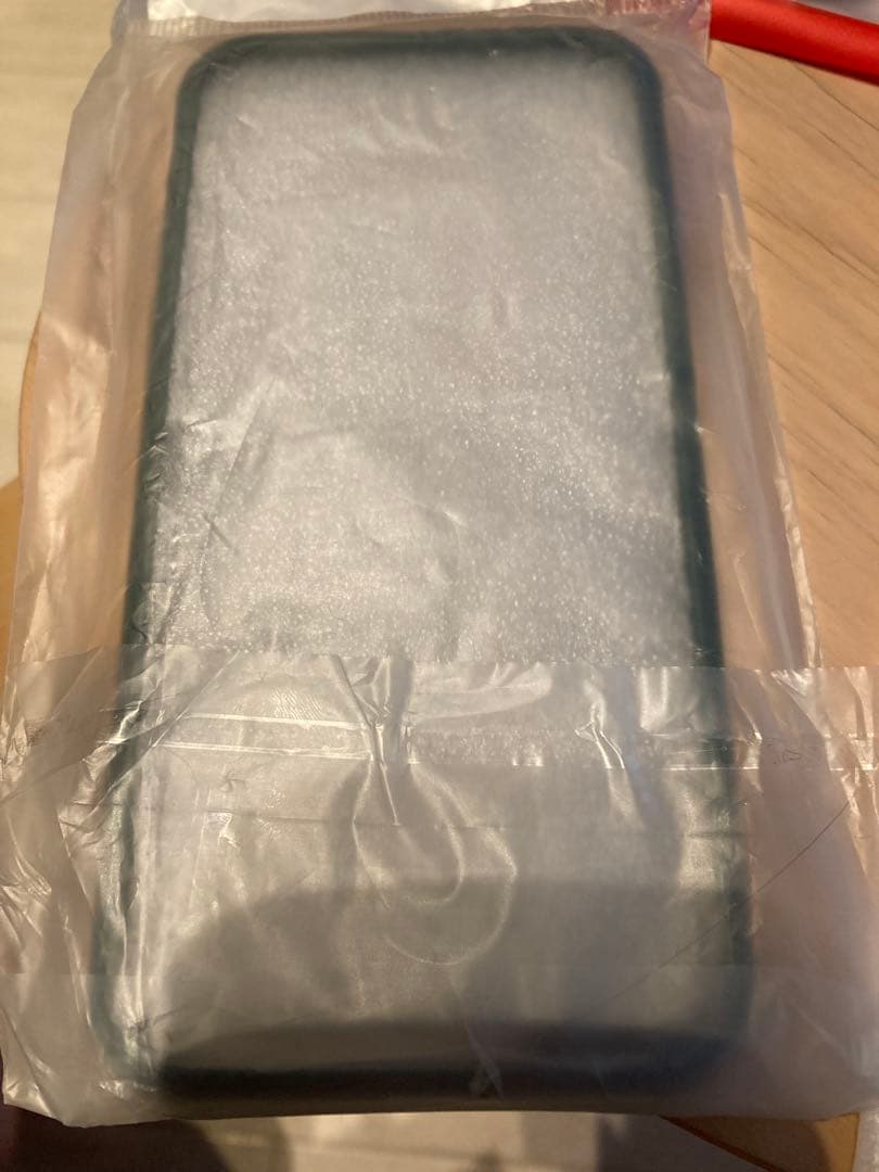 【新品未使用】関連品5点付iPhone SE 第3世代 64GB