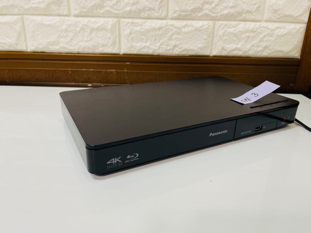 Panasonic 4K DMP-BDT180ブルーレイプレーヤー