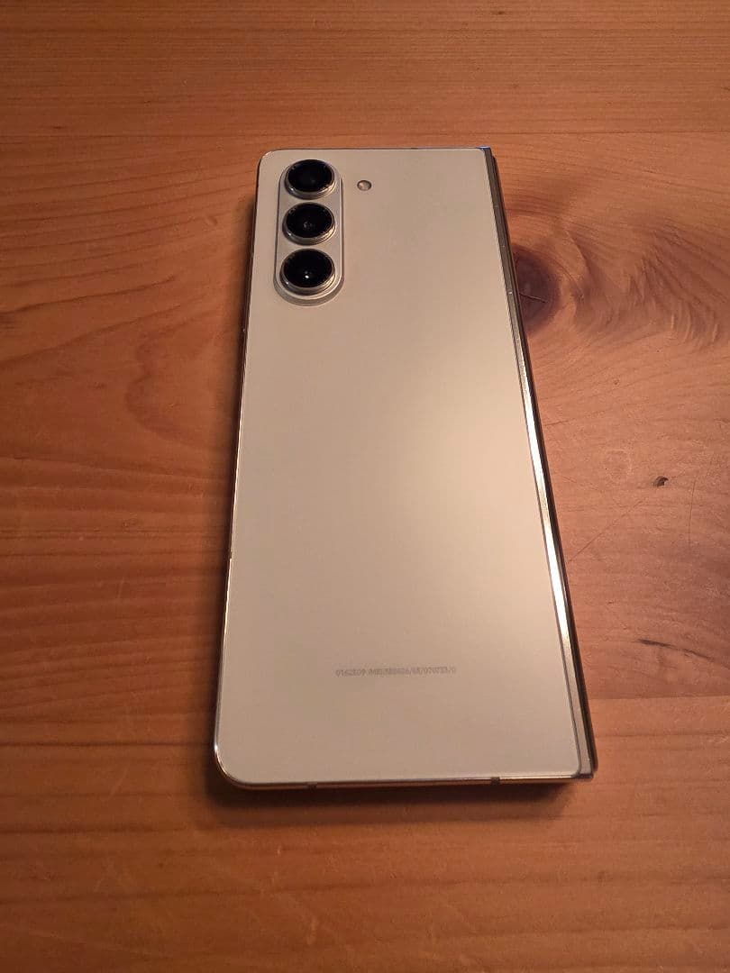 [訳あり] Samsung Galaxy Z Fold5 512GB ホワイト