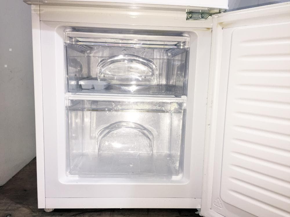 送料無料★ニトリ☆106L☆2ドア冷凍冷蔵庫【NTR-106】