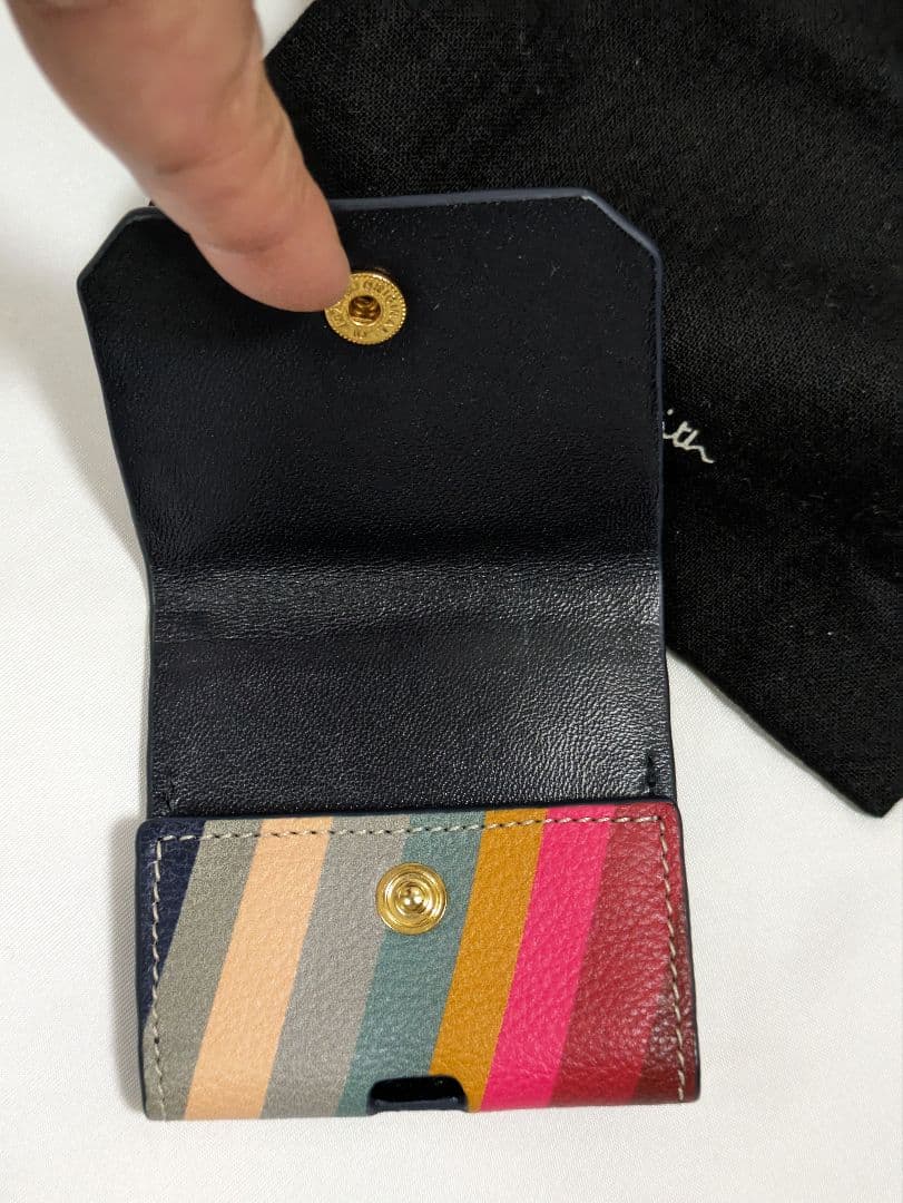 在庫処分【新品SALE】ポールスミスPaul Smith イヤホンケースレインボ