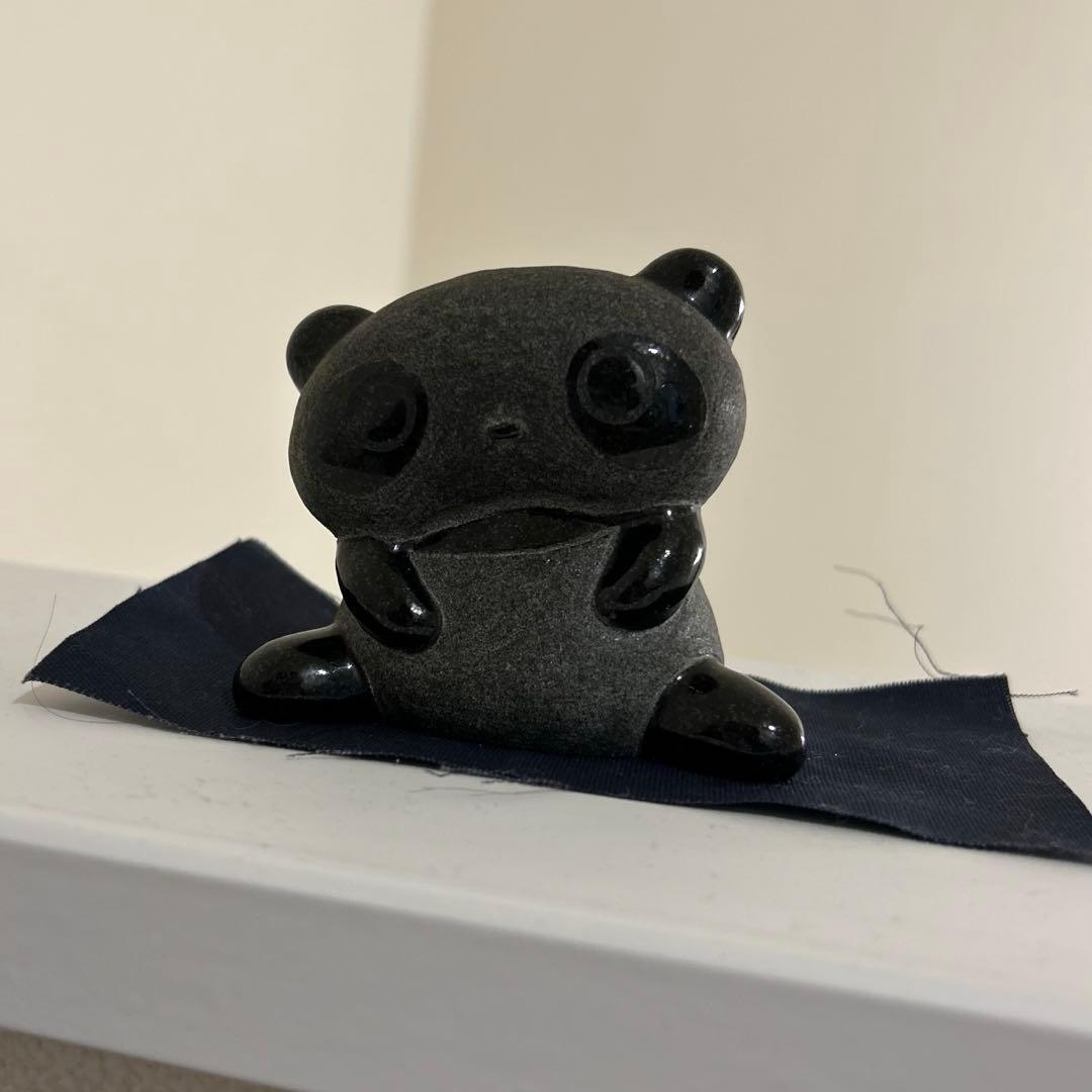 レア】たれぱんだ 御影石 置物 石像 約7cm 希少 - メルカリ