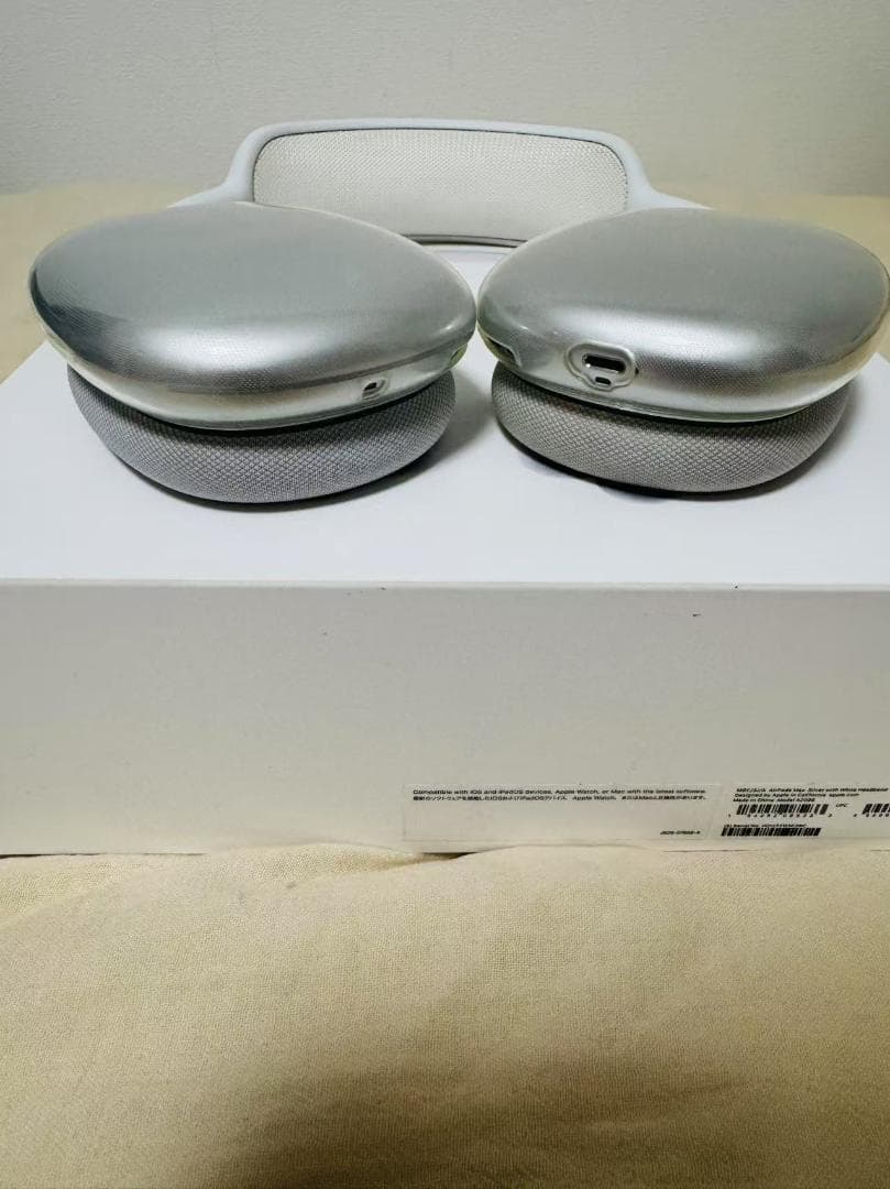 airpods max ヘッドホン Apple正規品