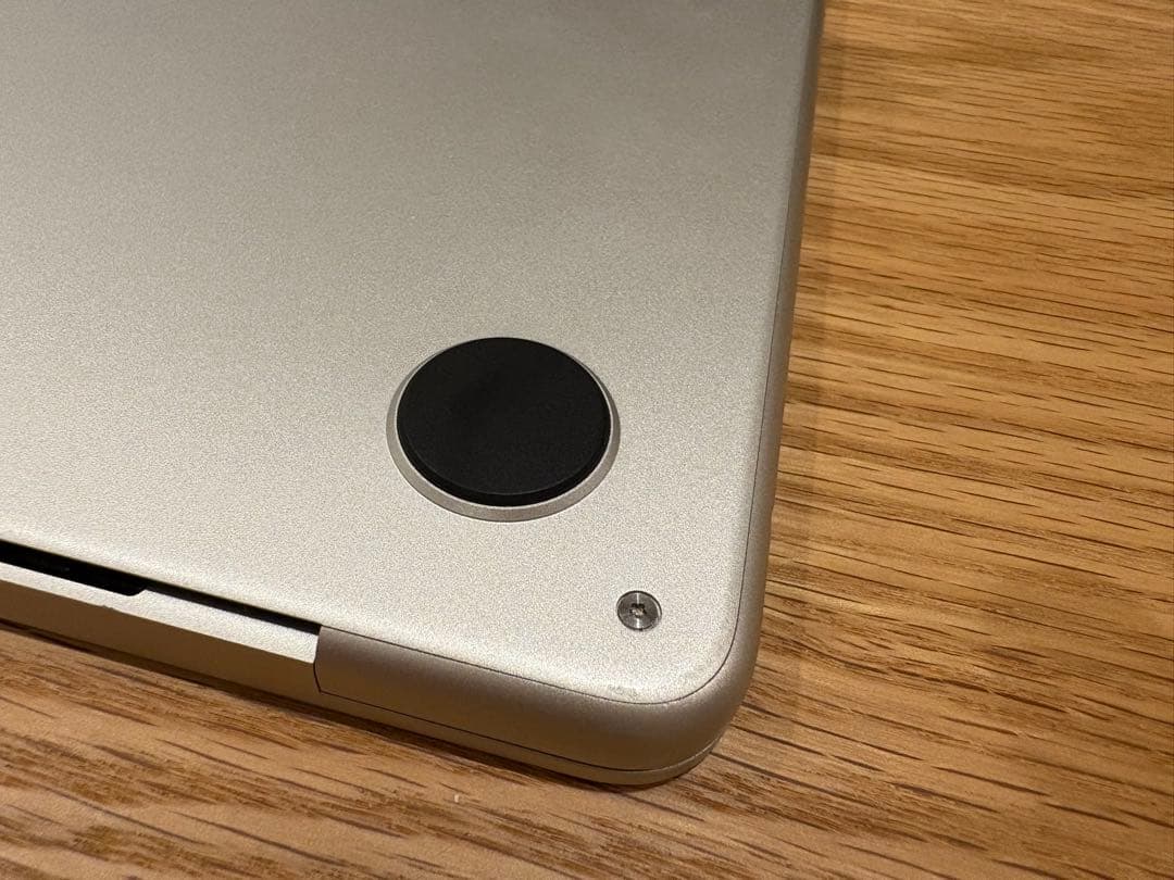 Apple M2 MacBook Air 24GB. 2TB 13.6インチ