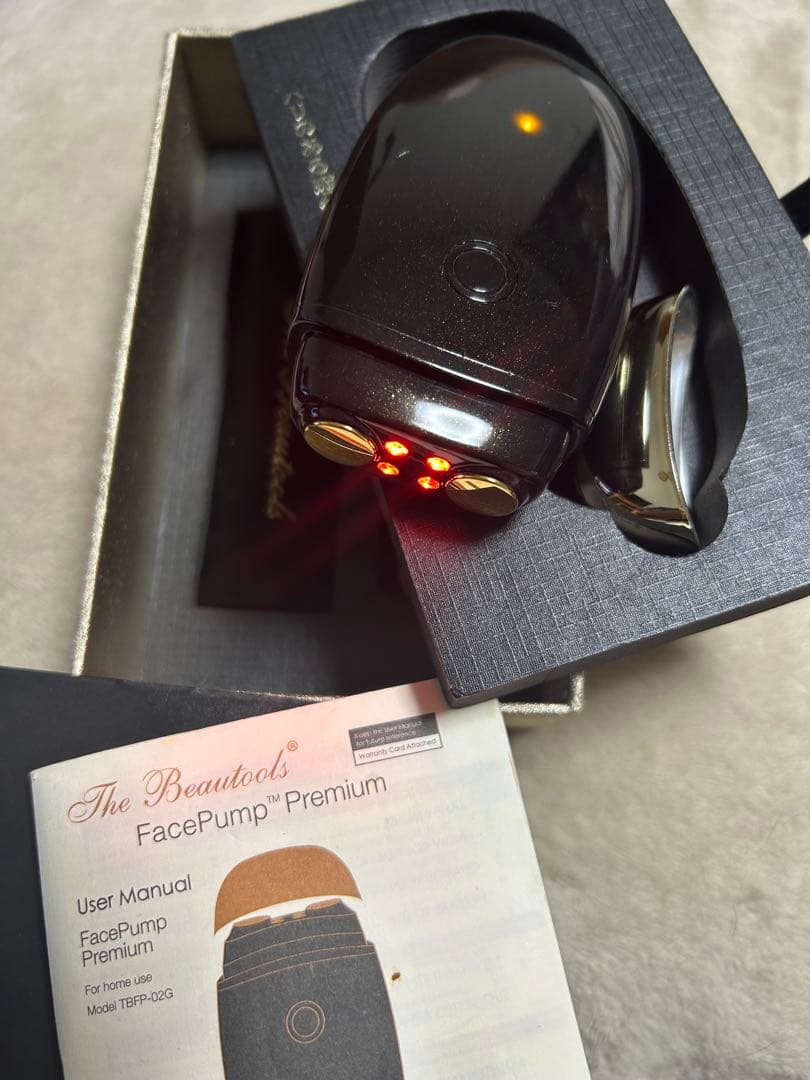 The Beautools FacePump Premium 美顔器