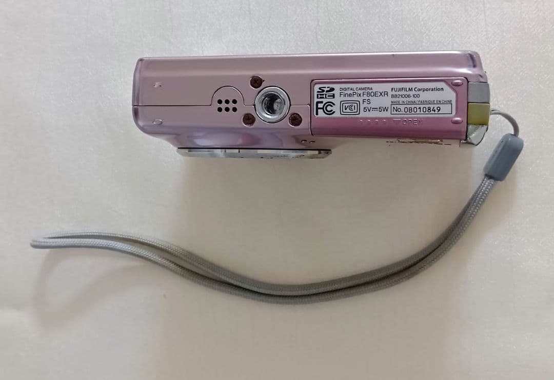 FUJIFILM FinePix F80EXR ピンク デジカメ
