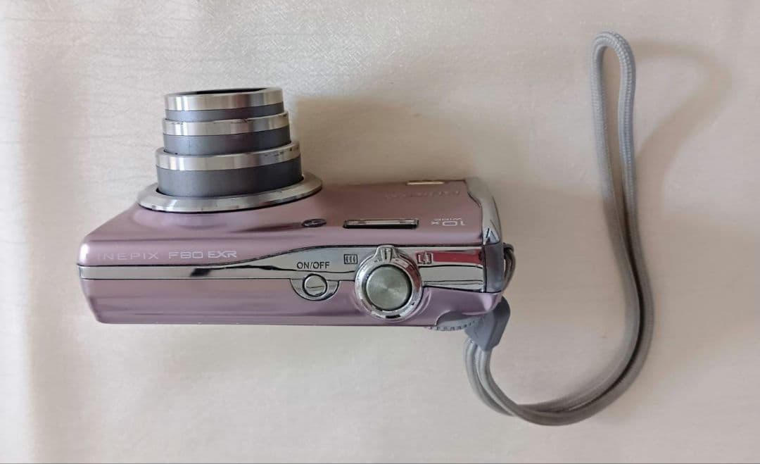 FUJIFILM FinePix F80EXR ピンク デジカメ