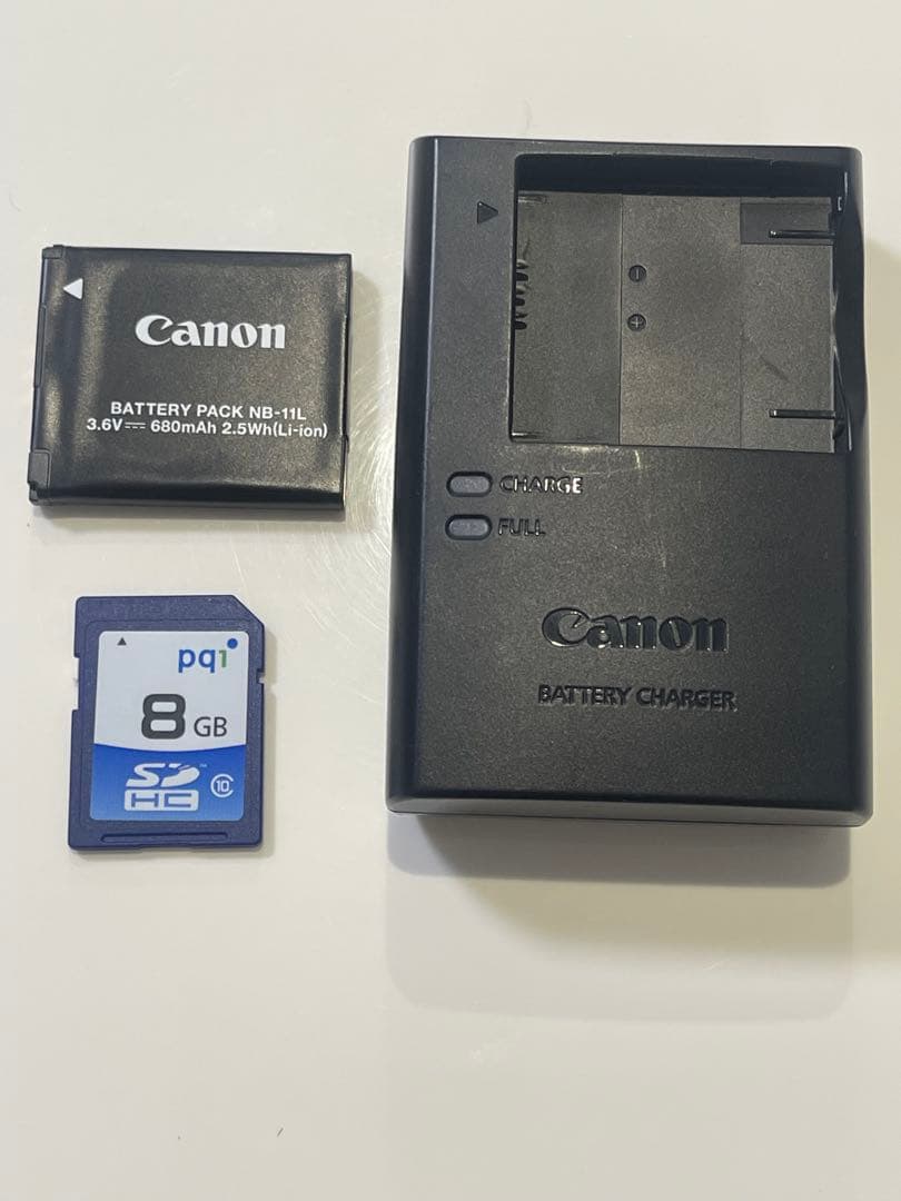 Canon IXY 100F コンパクトデジタルカメラ