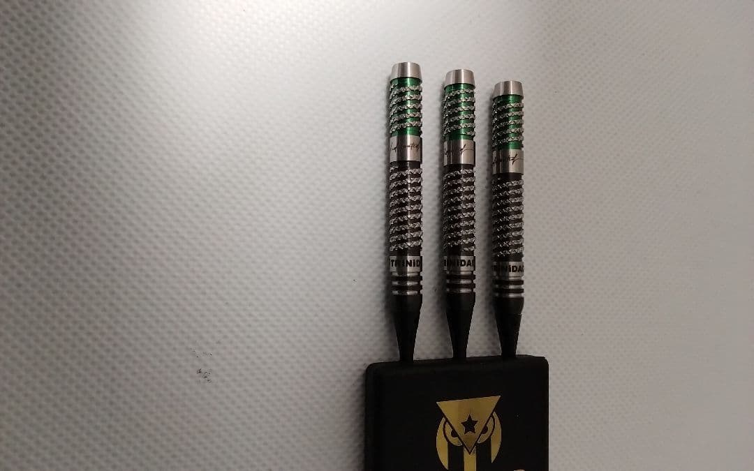 TRiNiDADリカルド!type2!極美品!ダーツセット!22.5g - メルカリ