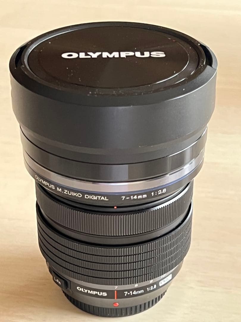 オリンパスレンズM.ZUIKO DIGITAL 7-14mm f/2.8pro Amazon.com : Olympus M.Zuiko Digital ED 7-14mm F2.8 PRO Ultra Wide